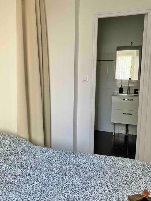 Les Capucins.Appartement Elegant,Vue Sur Le Jardin Brest Exterior foto
