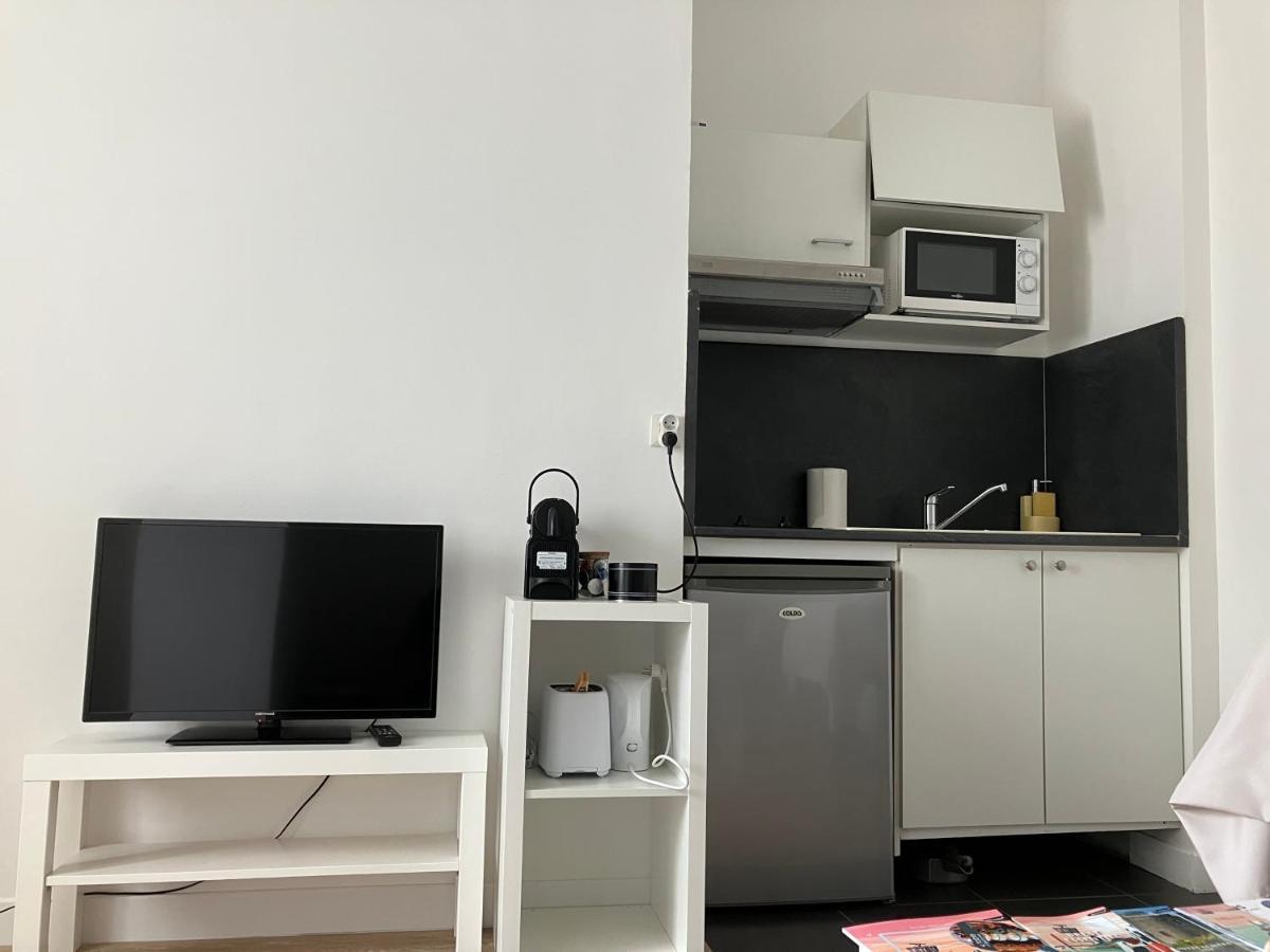 Les Capucins.Appartement Elegant,Vue Sur Le Jardin Brest Exterior foto